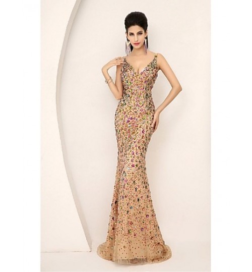 Formal Evening Dress Trumpet / Mermaid V-neck Sweep / Brush Train Tulle with Crystal Detailing / Sequins  